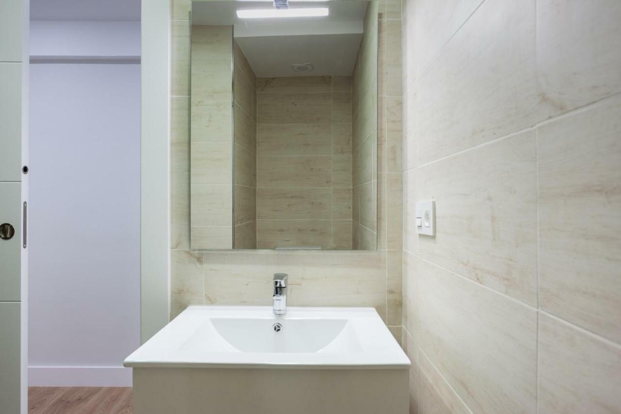 Apartamentos Reina Isabel Grenada Zewnętrze zdjęcie